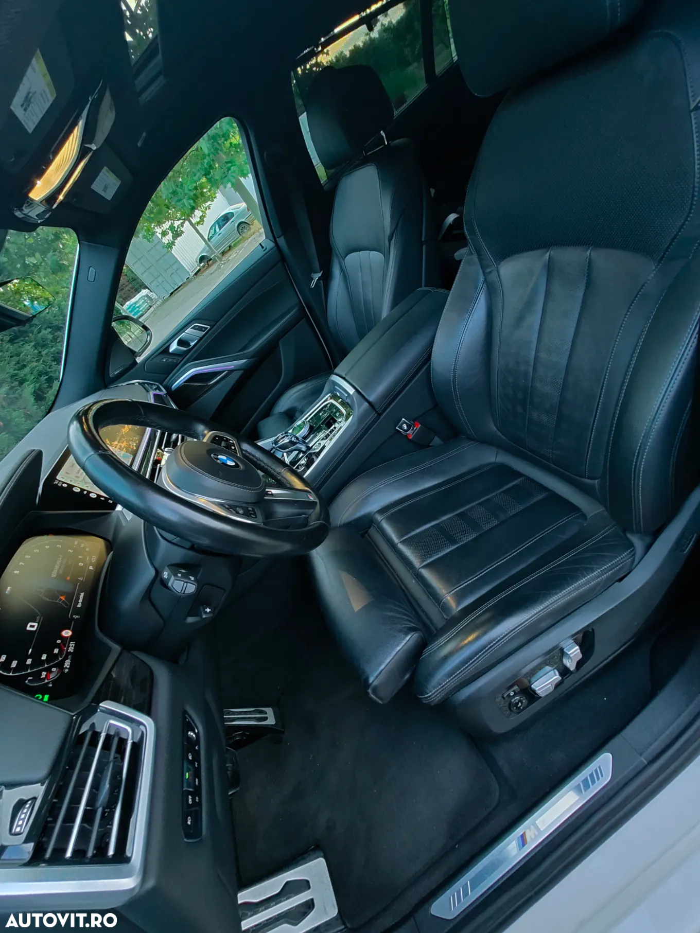 BMW X6 xDrive40i - 9