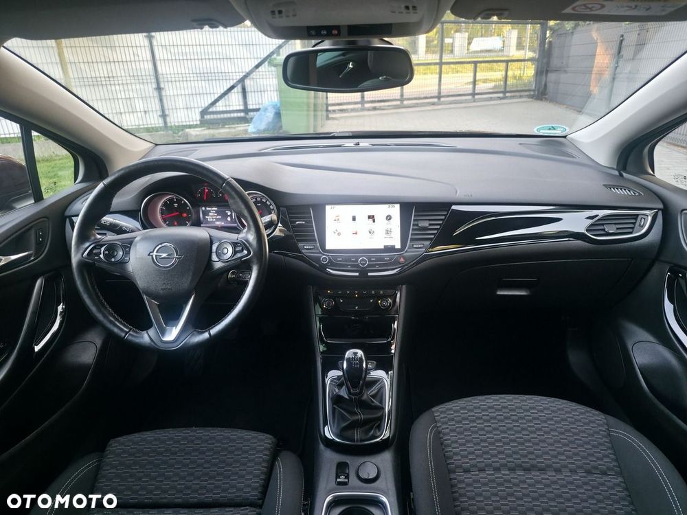 Opel Astra - 11