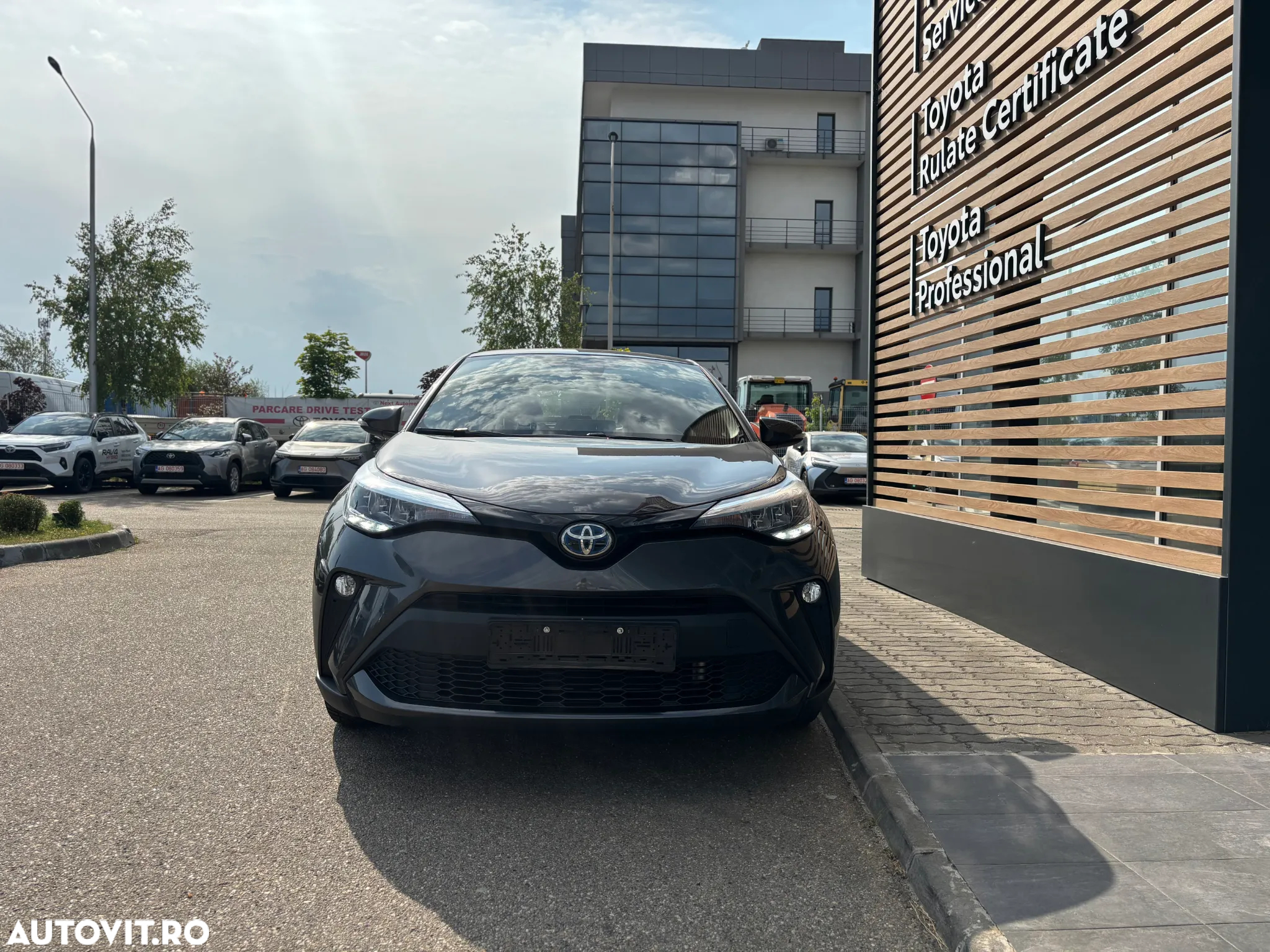 Toyota C-HR 1.8 HSD 122 CP 4x2 CVT Core - 7