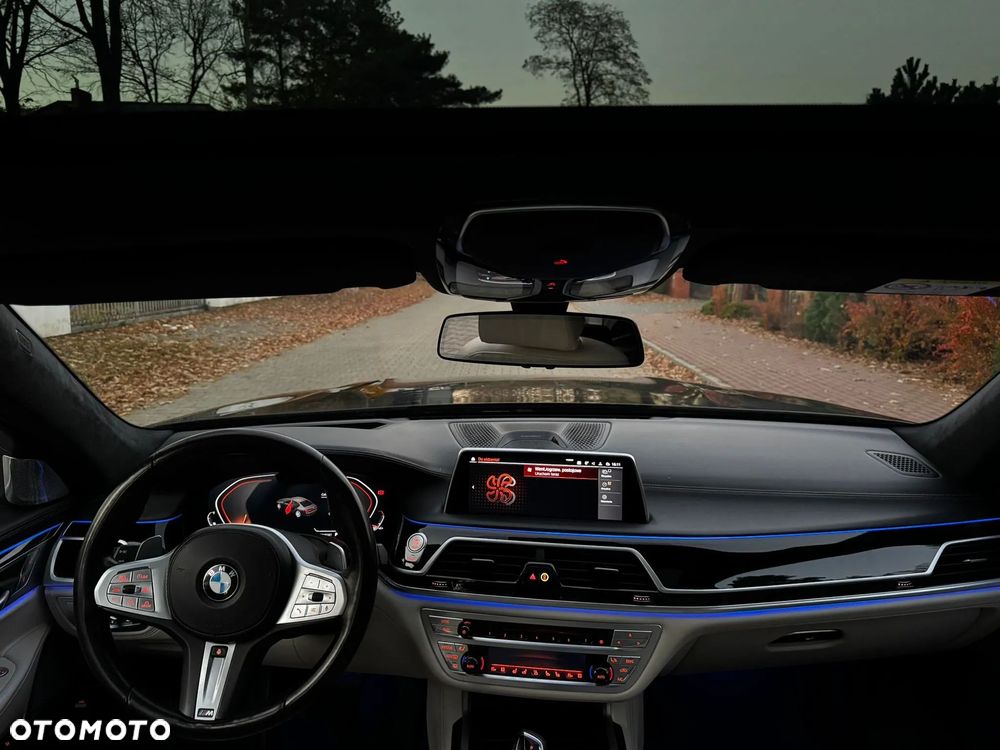 BMW Seria 7 750d xDrive sport - 18