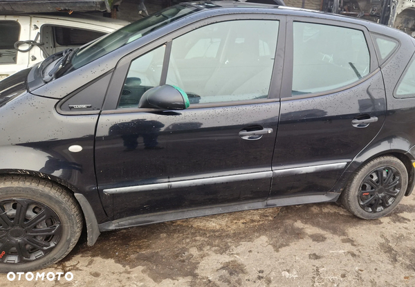 MERCEDES A KLASA W168 DRZWI LEWY PRZÓD 696