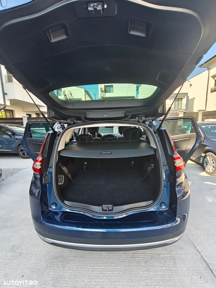 Renault Scenic - 13