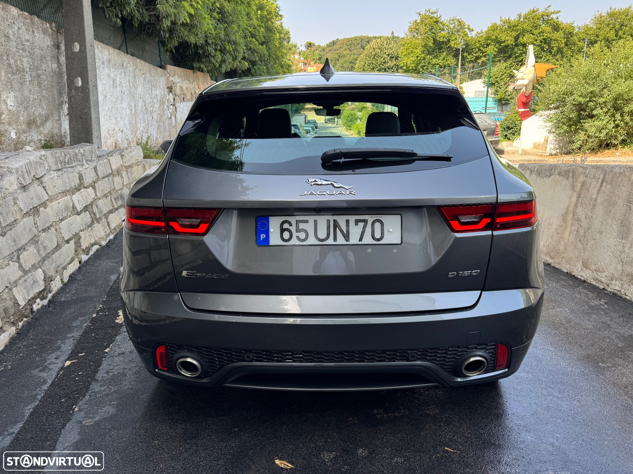 Jaguar E-Pace 2.0 i4D R-Dynamic S - 7