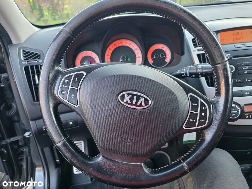 Kia Ceed 1.6 CVVT LX - 18