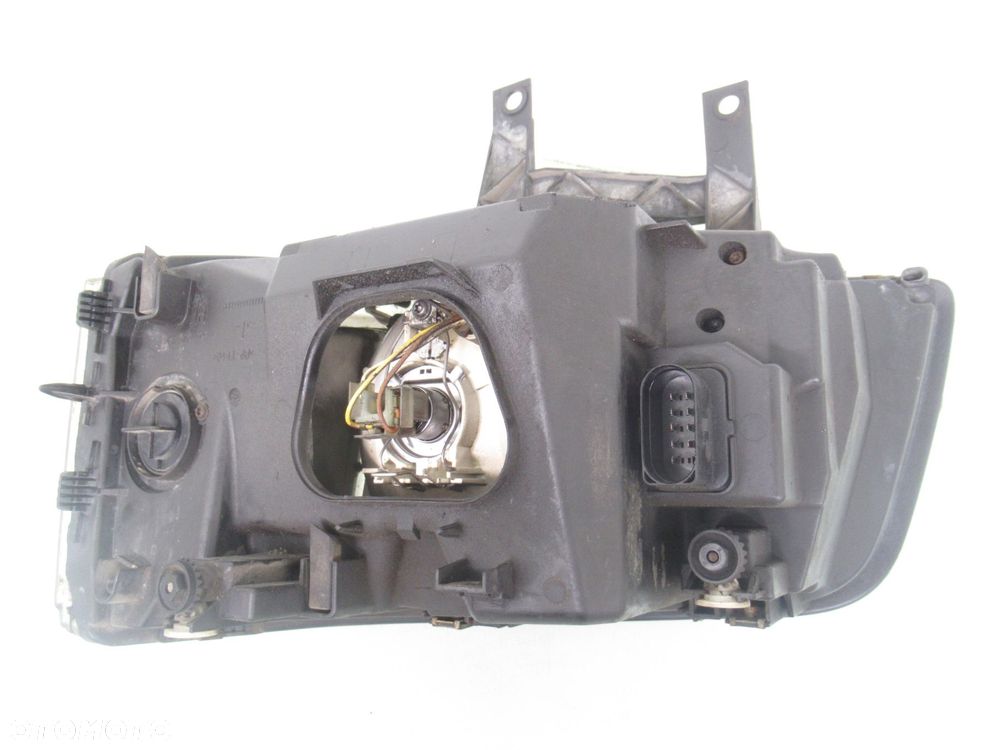 LAMPA PRAWA PRZEDNIA VW TRANSPORTER T5 7H1941016N 0301191302 - 5