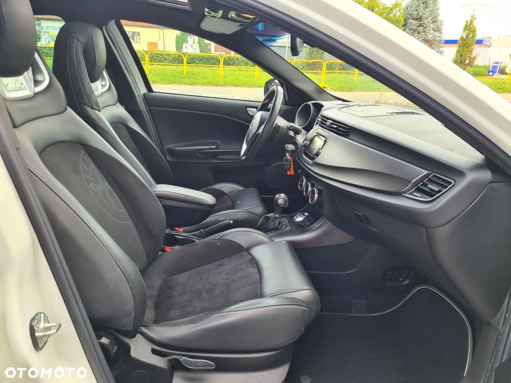 Alfa Romeo Giulietta - 18