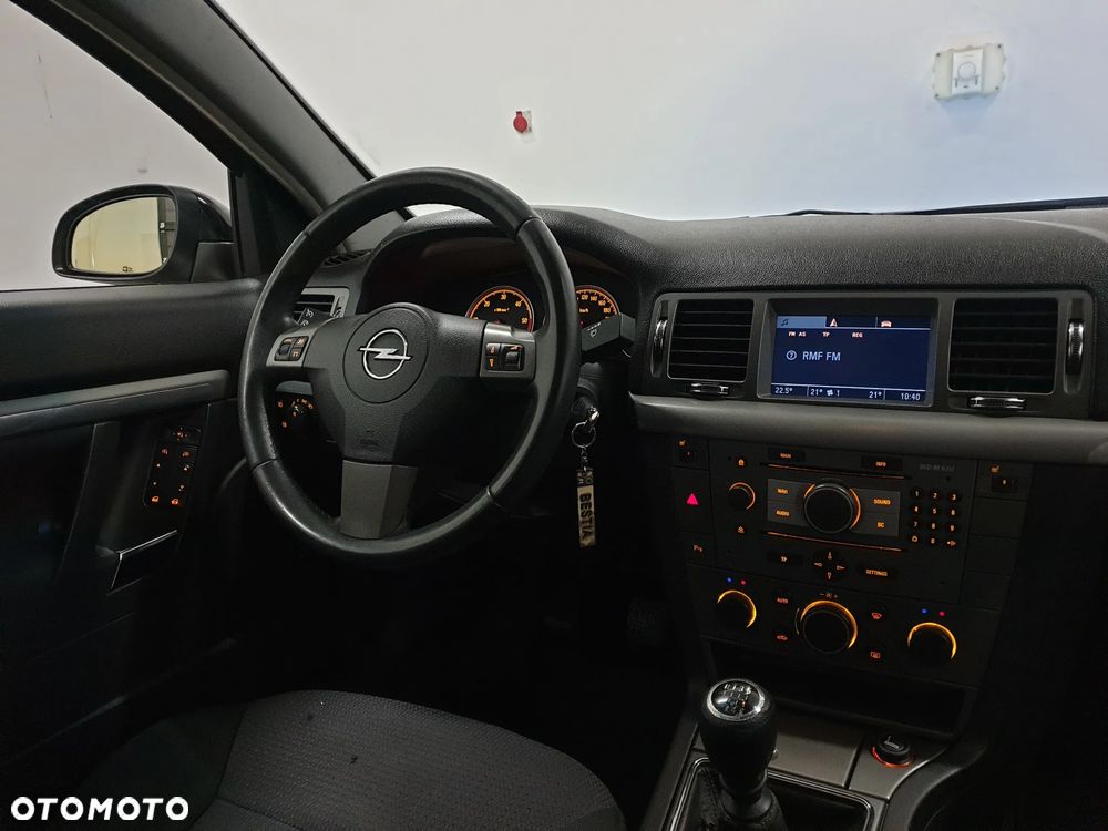 Opel Vectra 1.9 CDTI Cosmo - 11