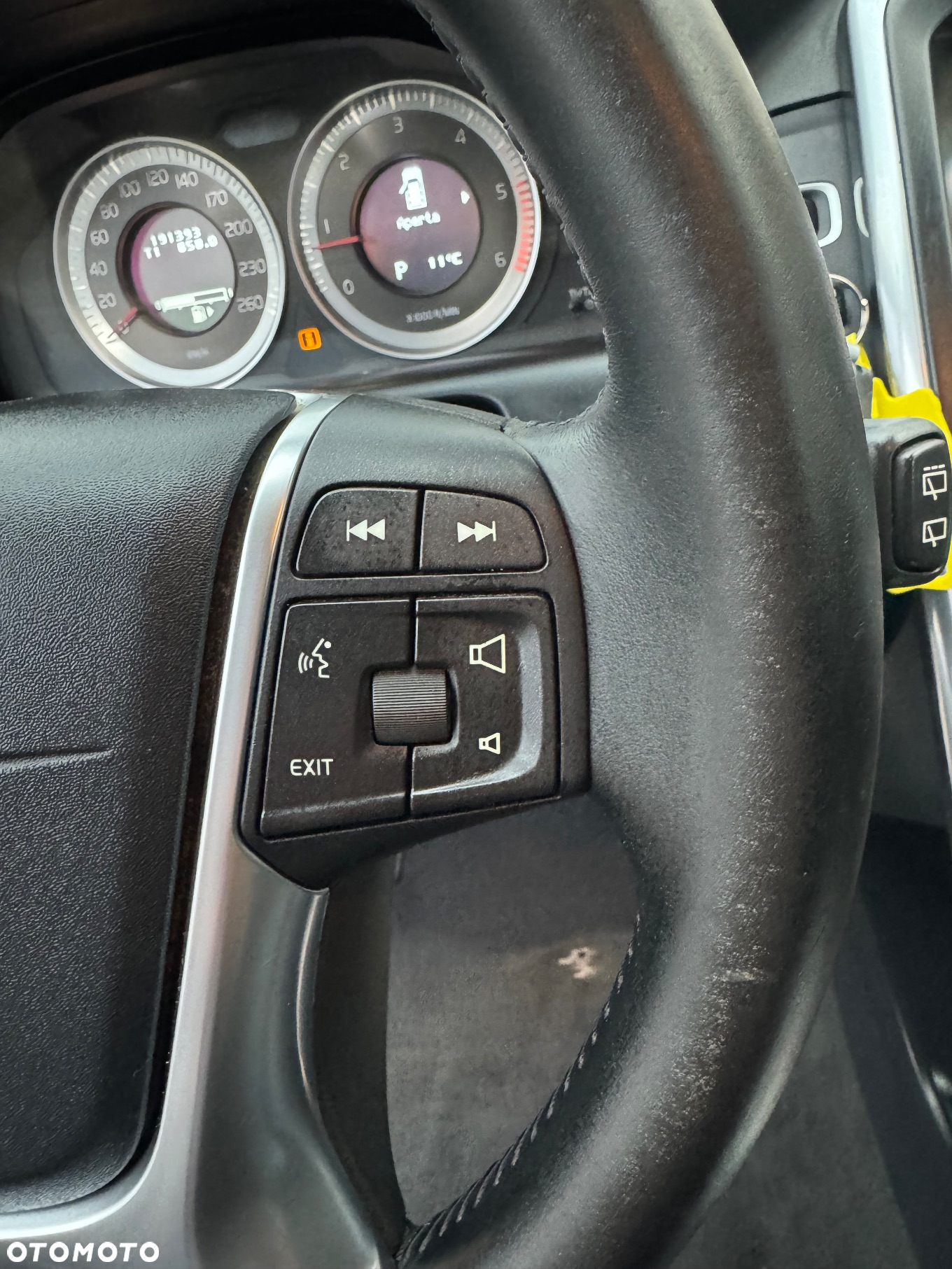 Volvo XC 60 - 25