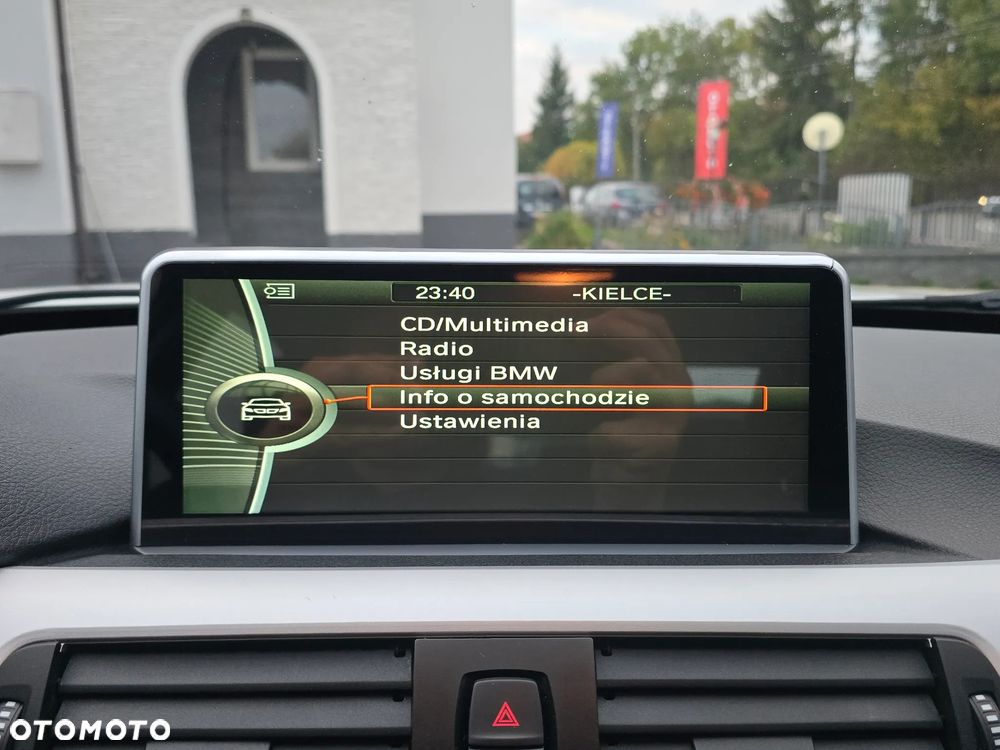 BMW Seria 3 316i Sport Line - 35
