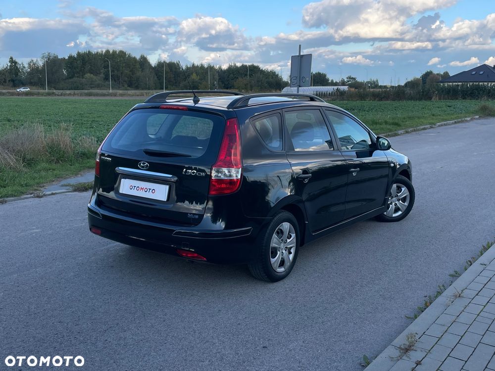 Hyundai i30 i30cw 1.6 CRDi blue Classic - 21