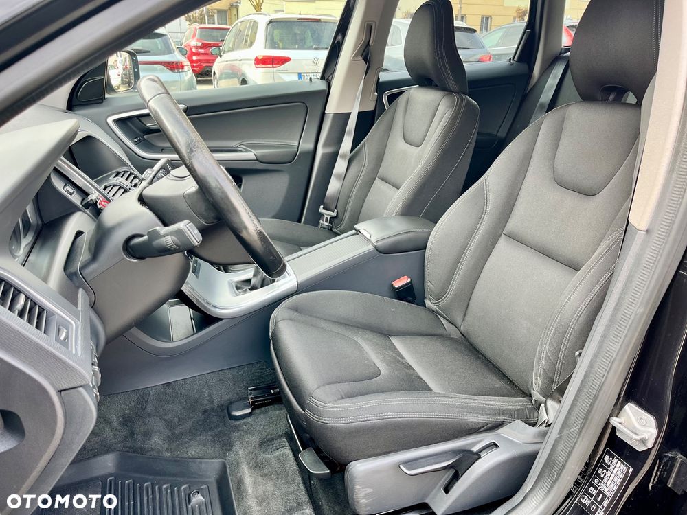 Volvo XC 60 D3 Inscription - 13