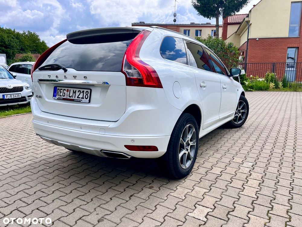 Volvo XC 60 D4 Drive-E Ocean Race - 4