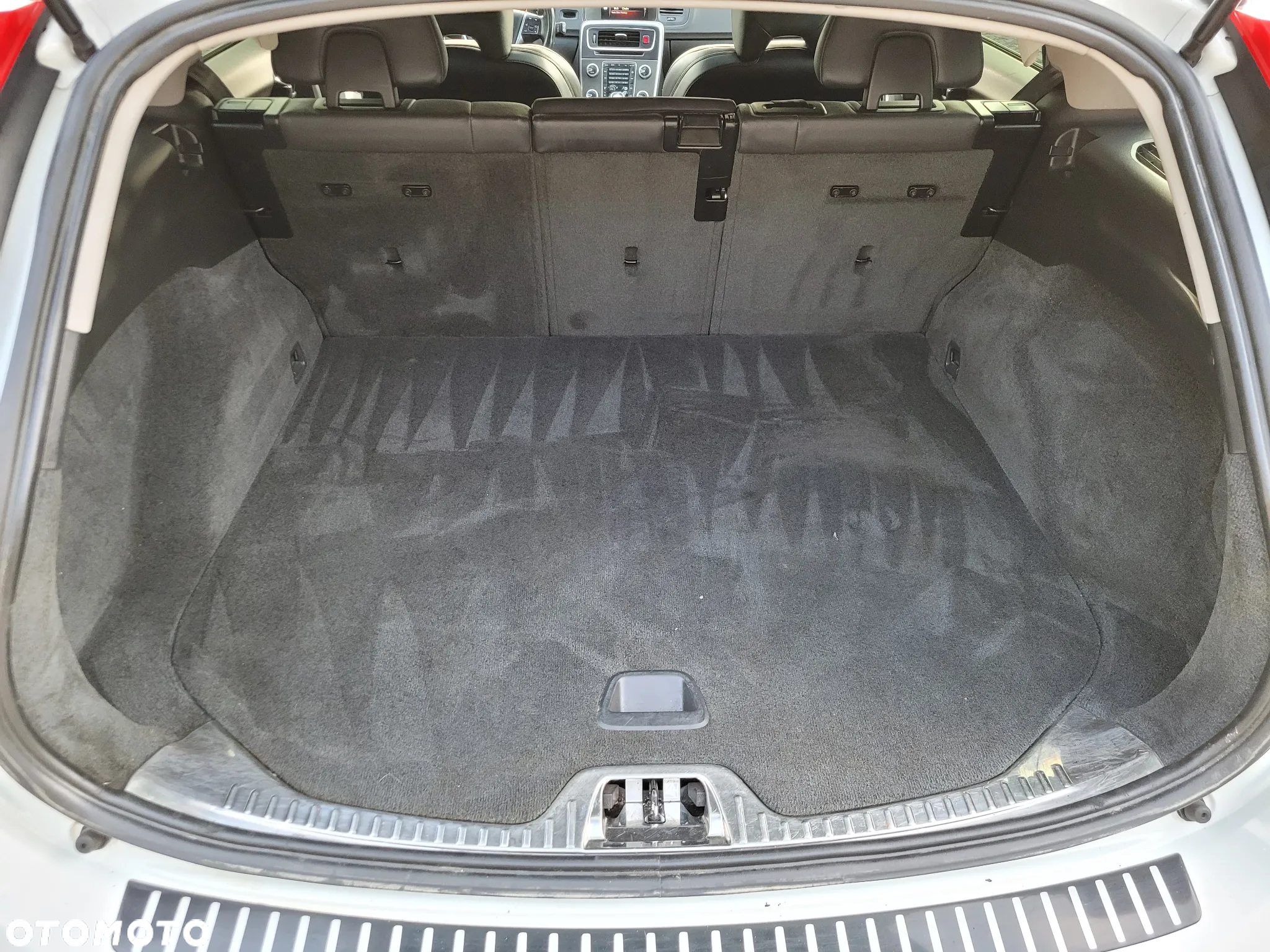Volvo V60 Cross Country T5 AWD Momentum - 17