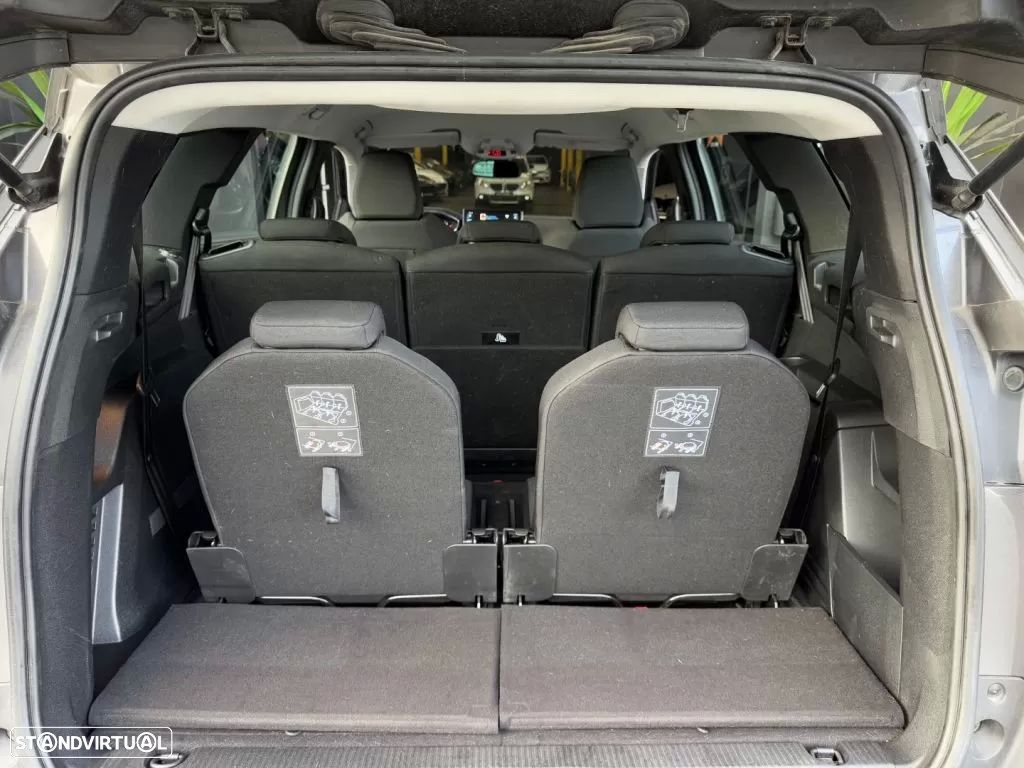 Peugeot 5008 BlueHDI 130 EAT8 Active Pack - 31
