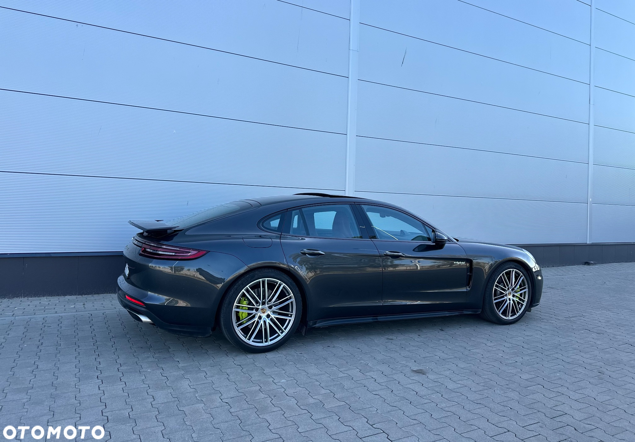 Porsche Panamera 4S E-Hybrid - 27