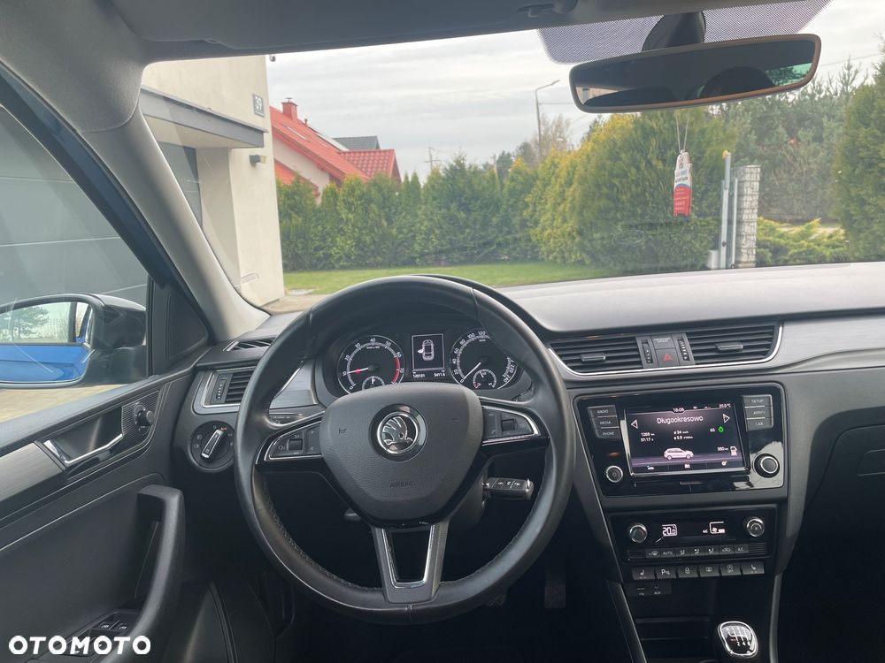 Skoda RAPID Spb 1.0 TSI Style - 13