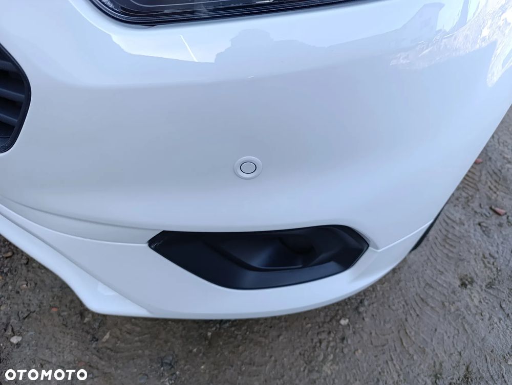 Ford Transit Courier Ambiente - 20