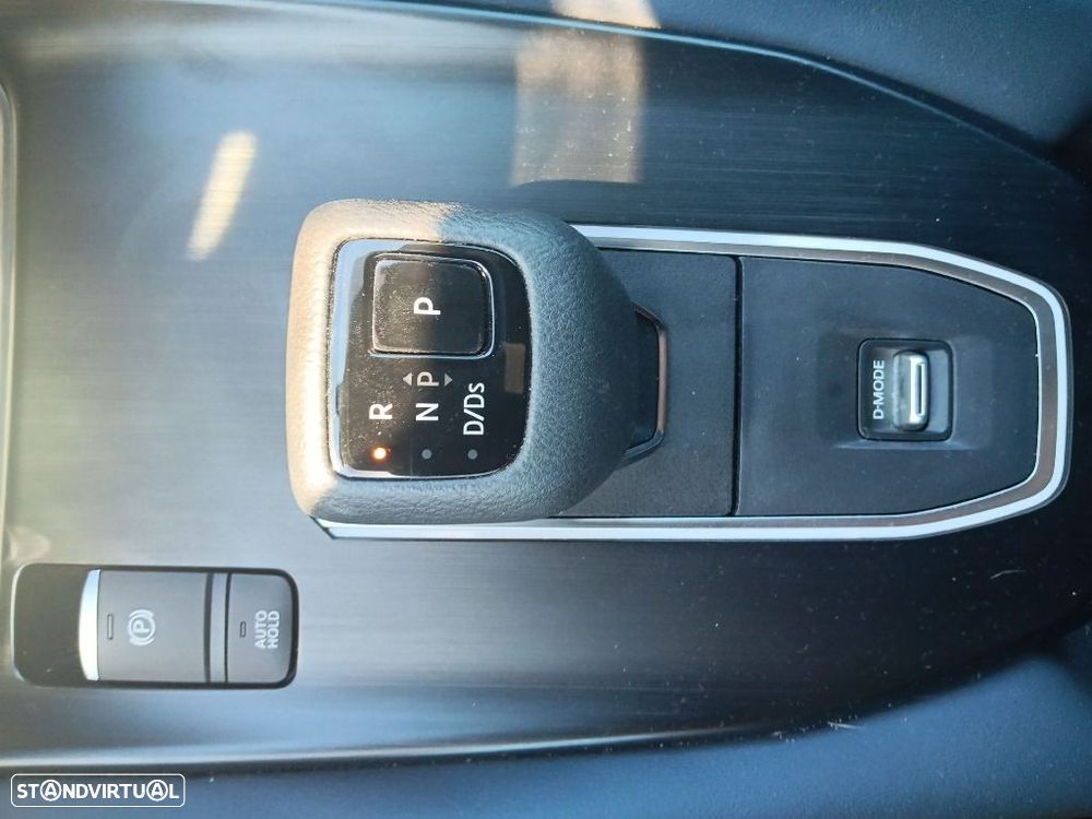 Nissan Qashqai - 25