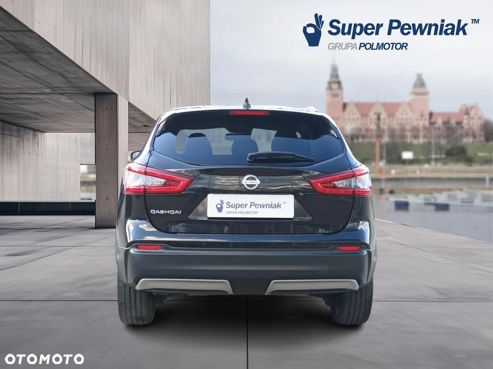 Nissan Qashqai 1.3 DIG-T Tekna DCT - 4