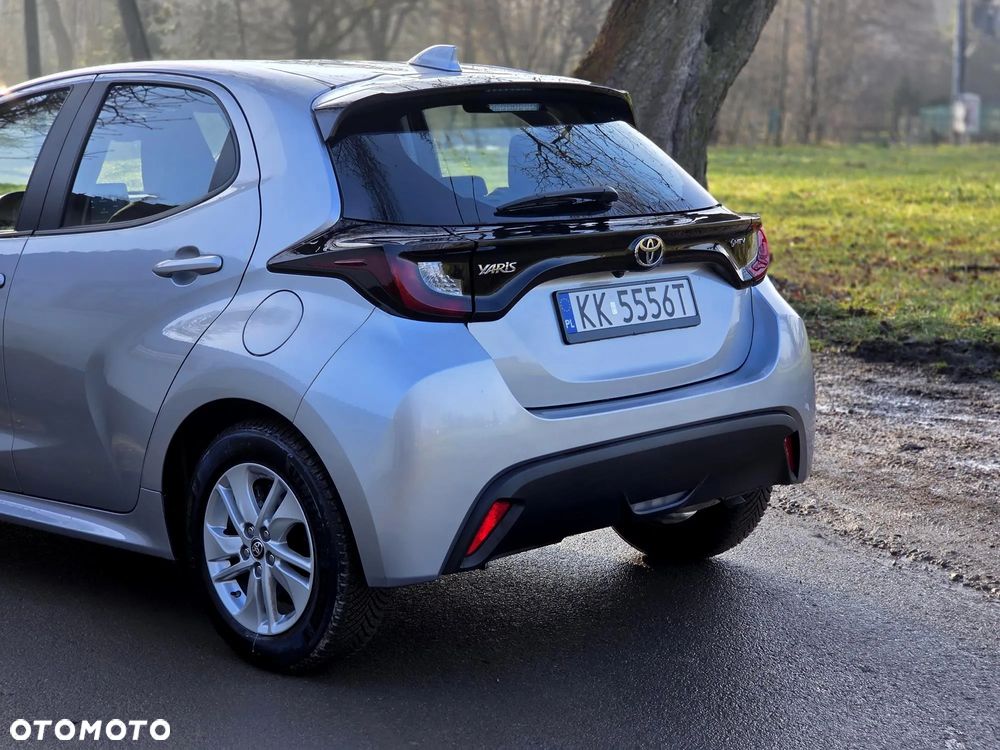 Toyota Yaris 1.5 VVT-i - 11