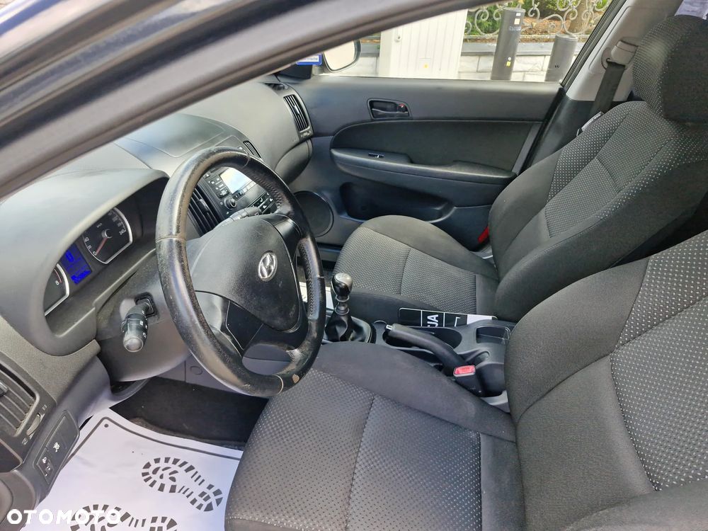 Hyundai i30 1.4 Classic - 19