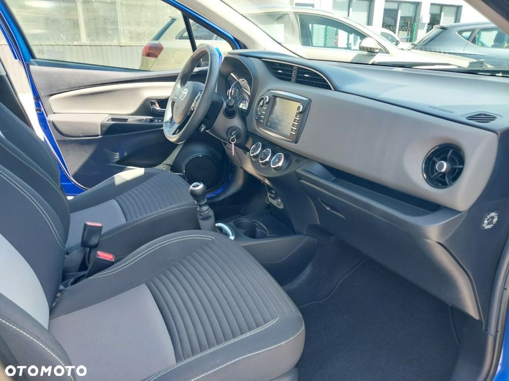 Toyota Yaris 1.5 Premium - 13
