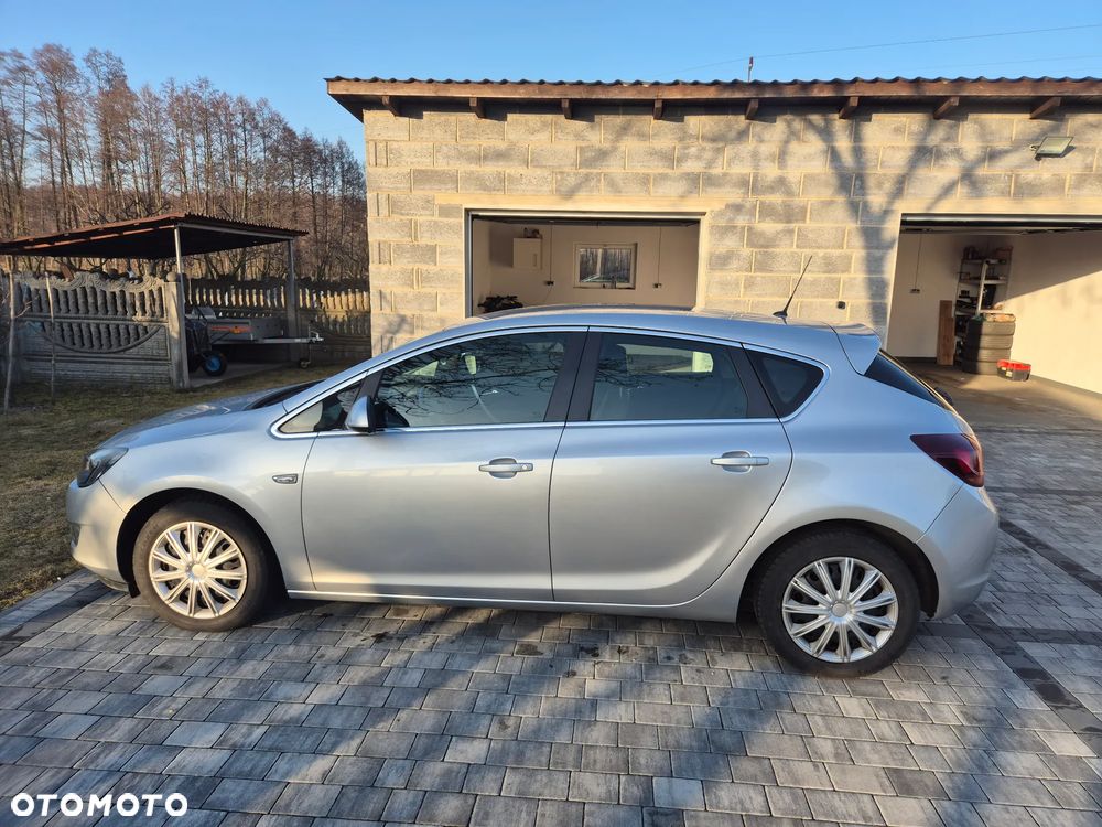 Opel Astra 1.7 CDTI Cosmo - 7