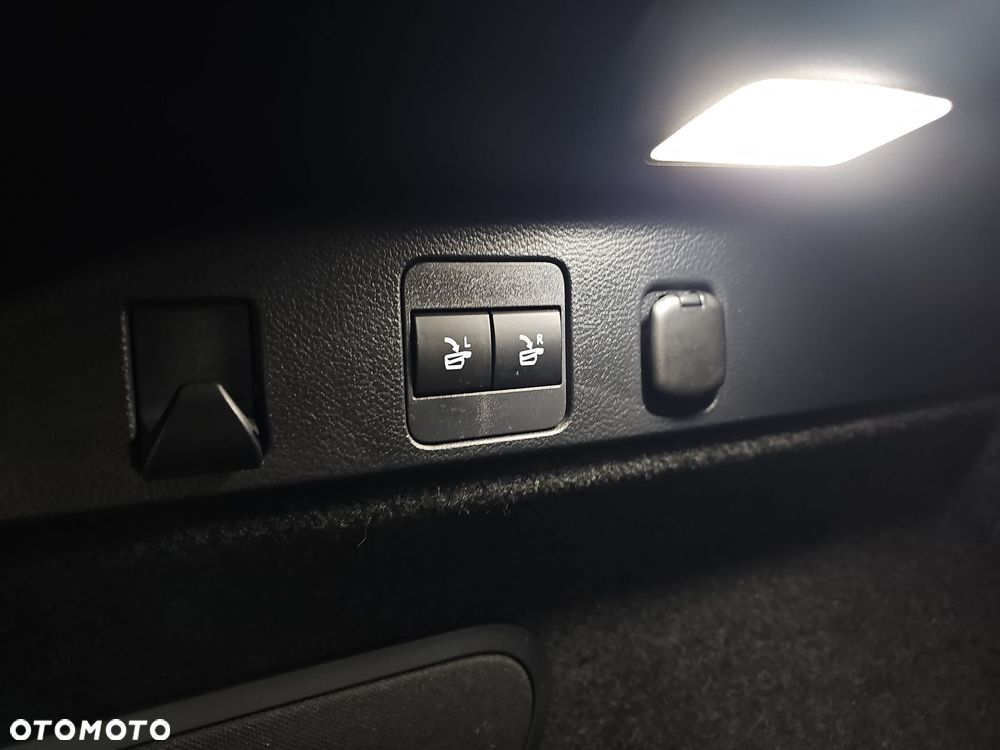 Lexus RX 450h+ Prestige - 39