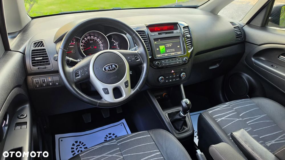 Kia Venga 1.4 CVVT Fifa World Cup Edition - 15