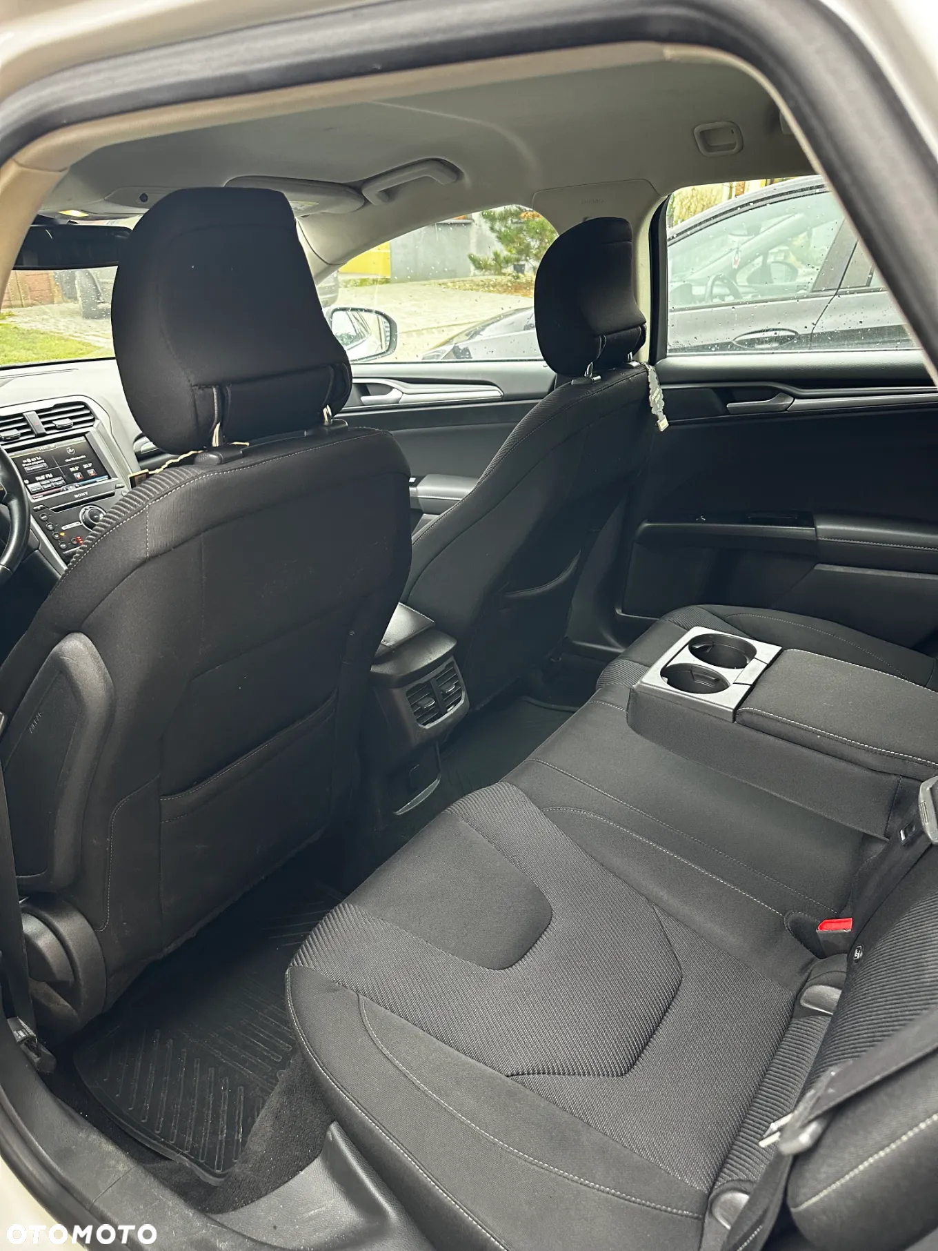 Ford Mondeo 2.0 TDCi Titanium - 10