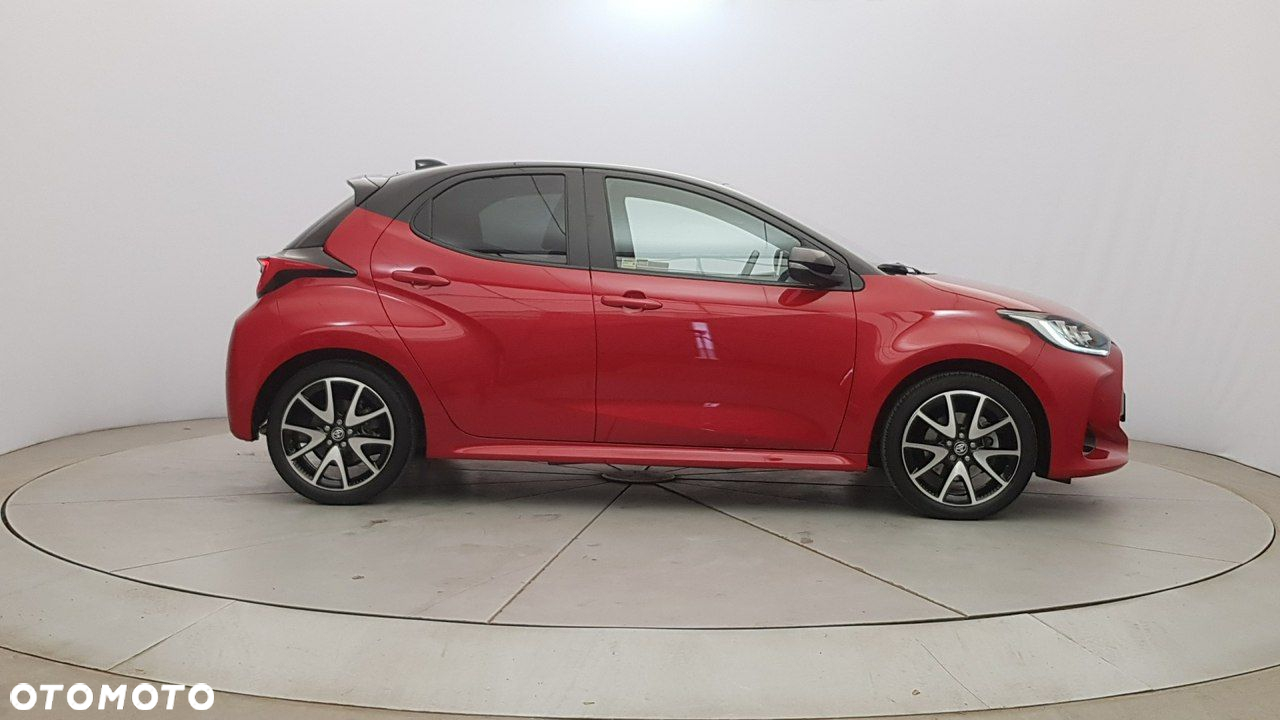Toyota Yaris - 8