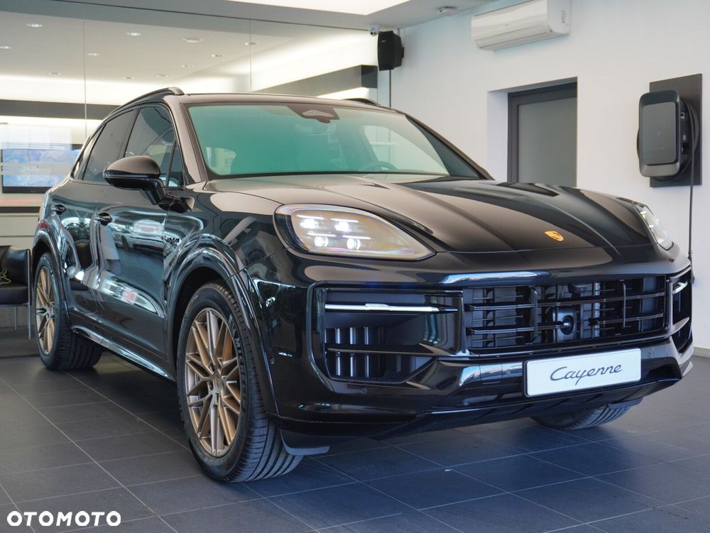 Porsche Cayenne E-Hybrid PHEV Black Edition - 6