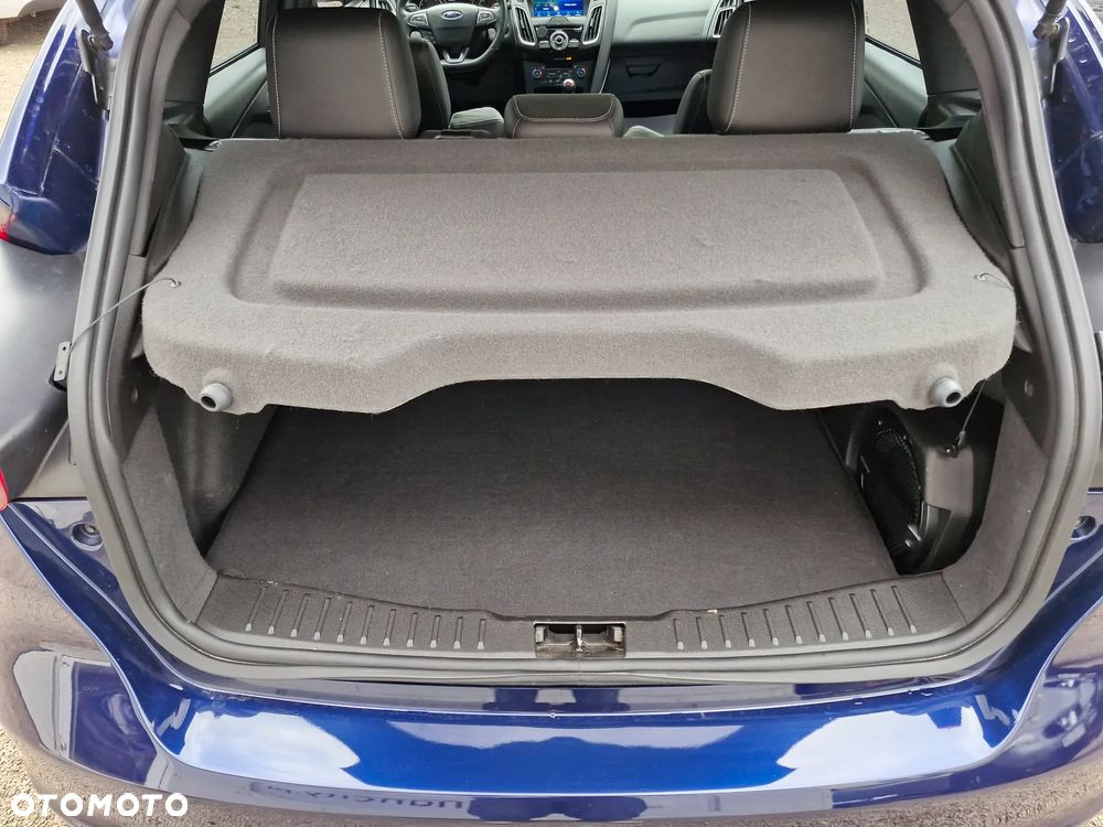Ford Focus 2.0 EcoBoost ST mit Leder-Exclusiv-Paket - 27