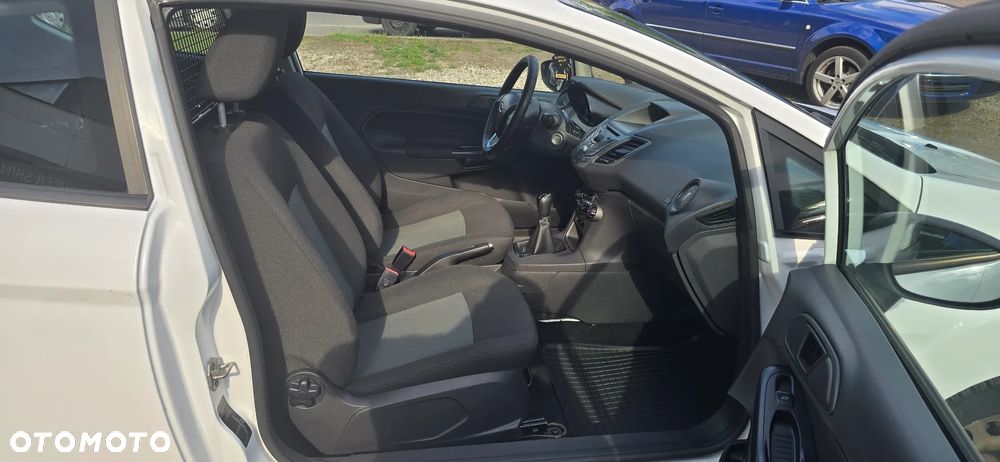 Ford Fiesta 1.5 TDCi Trend - 13