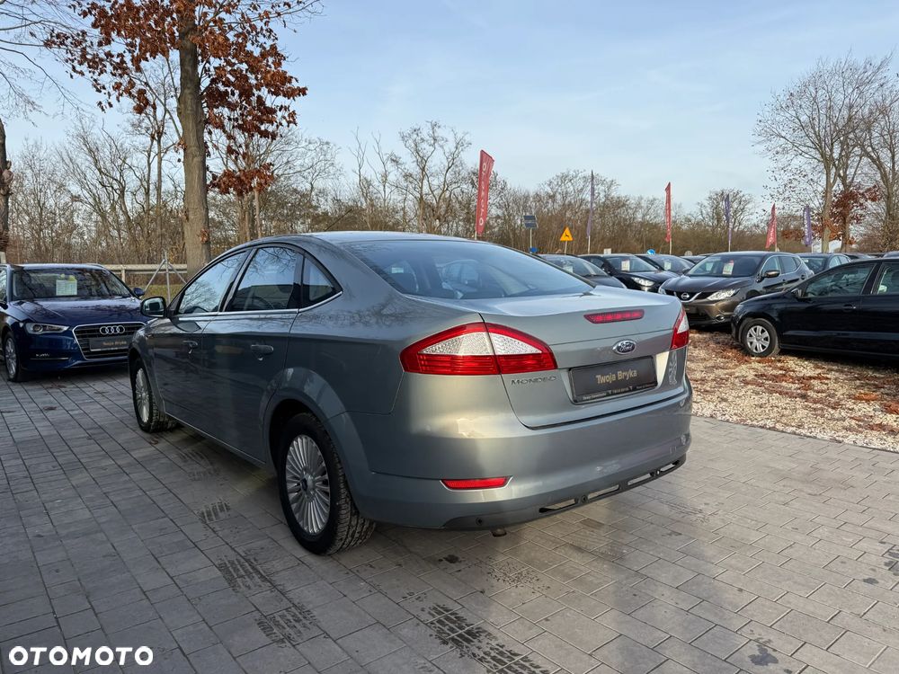 Ford Mondeo 2.0 Viva Titanium - 13