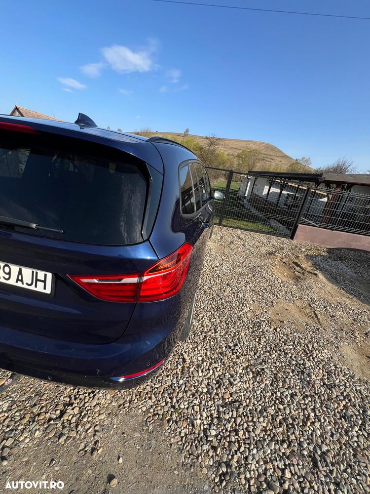 BMW Seria 2 218d Aut. Advantage - 12