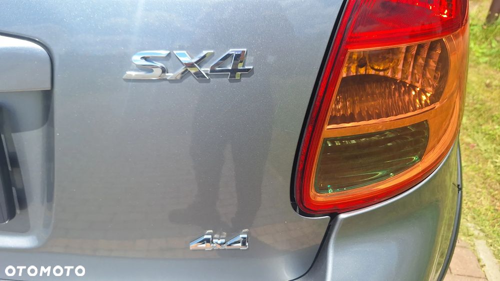 Suzuki SX4 1.6 VVT 4x4 Limited - 21