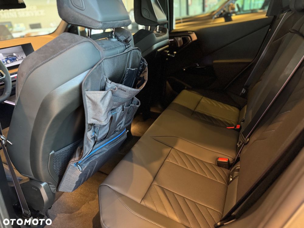 BMW X3 - 16