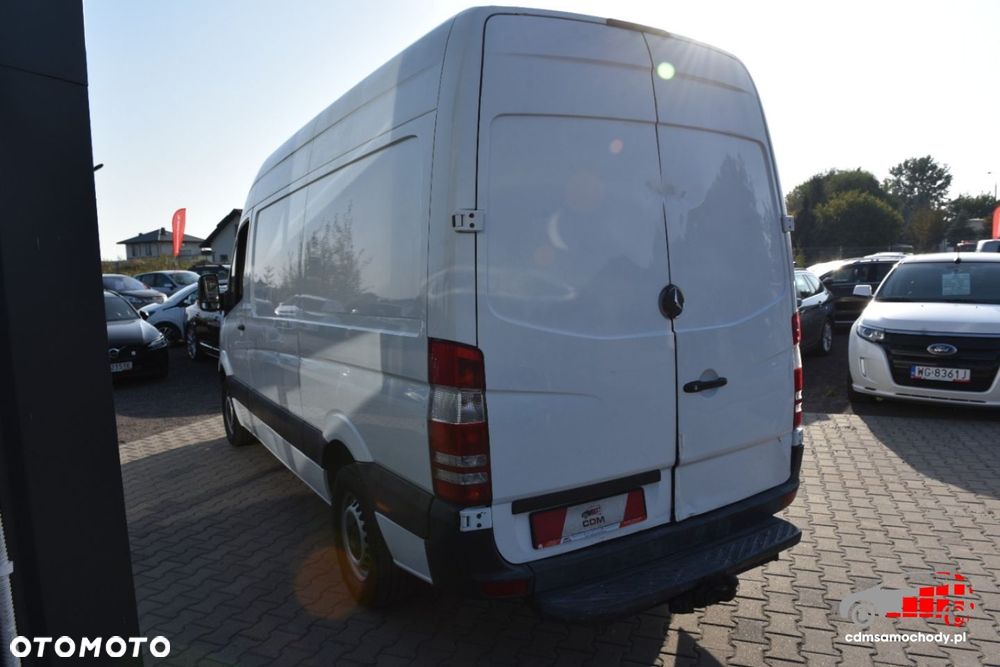 Mercedes-Benz Sprinter - 8