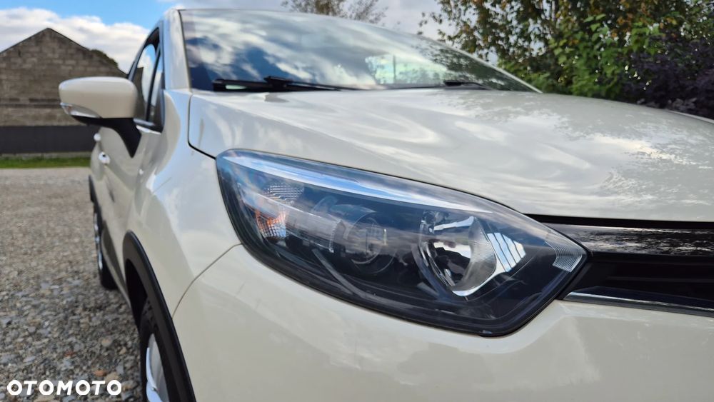 Renault Captur (ENERGY) TCe 90 BOSE EDITION - 30