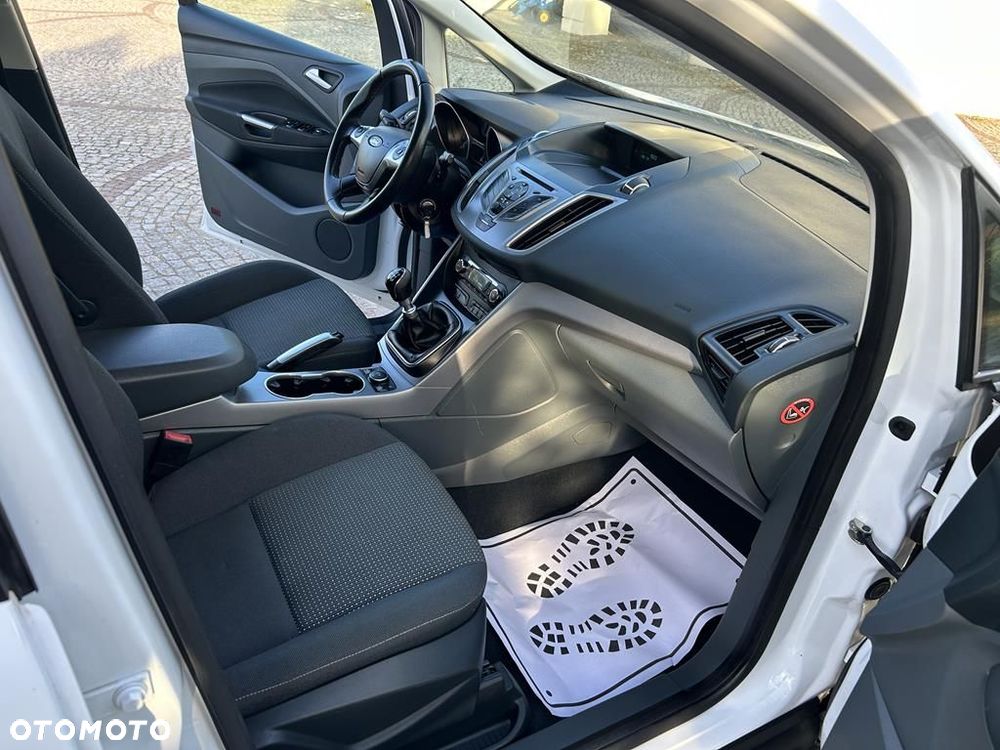 Ford C-MAX - 13