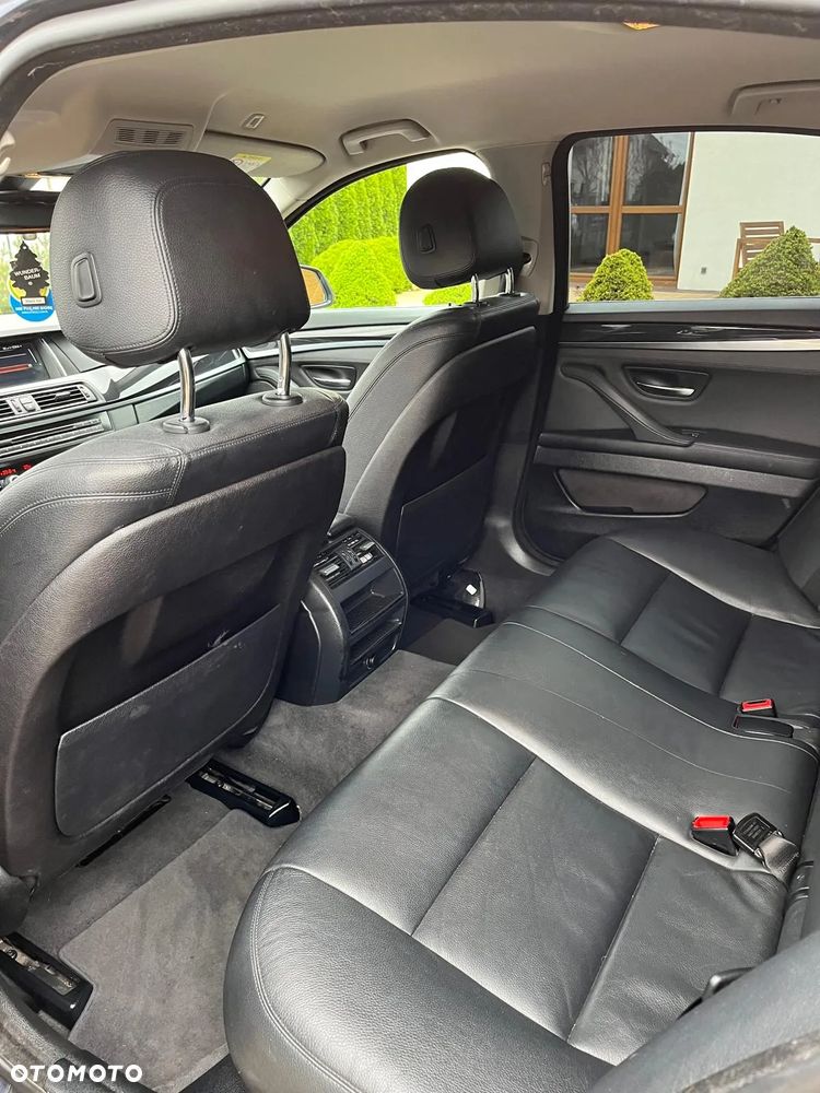 BMW Seria 5 520d xDrive Luxury Line - 12