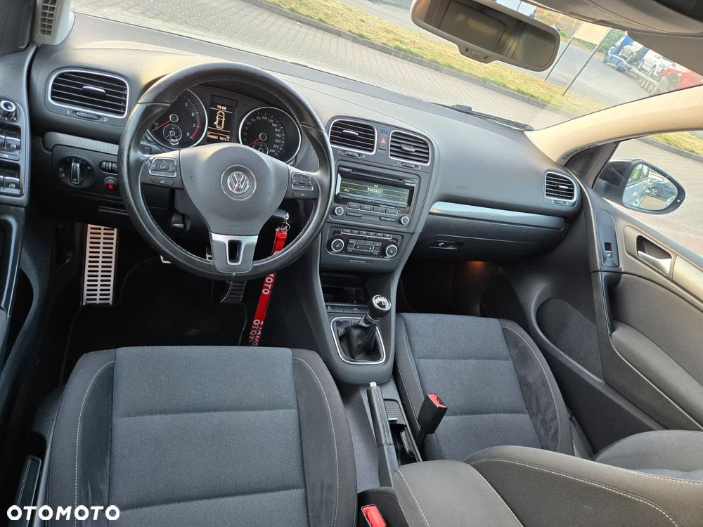 Volkswagen Golf 1.2 TSI Style - 12