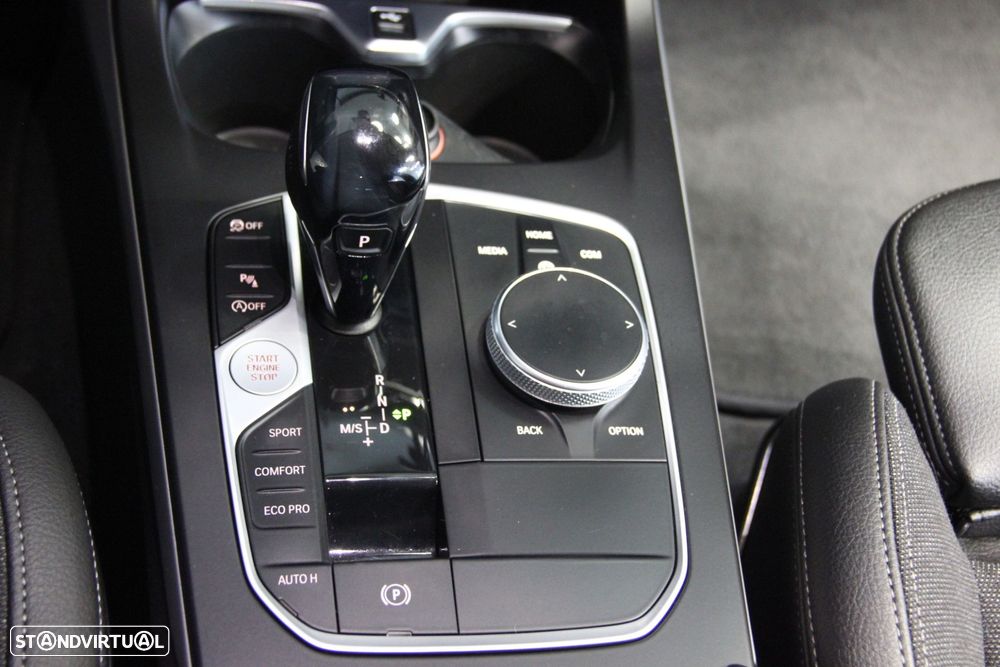 BMW 116 d Line Luxury Auto - 12