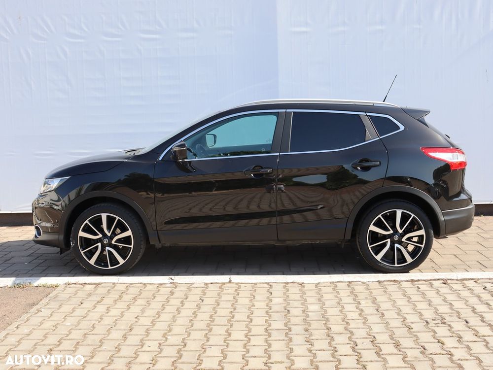 Nissan Qashqai 1.5 DCI Start/Stop Tekna - 2