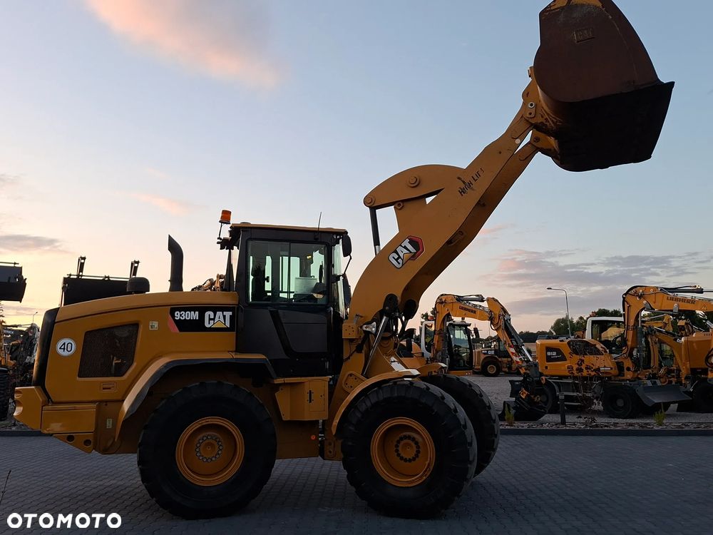 Caterpillar CAT 930 M - 14