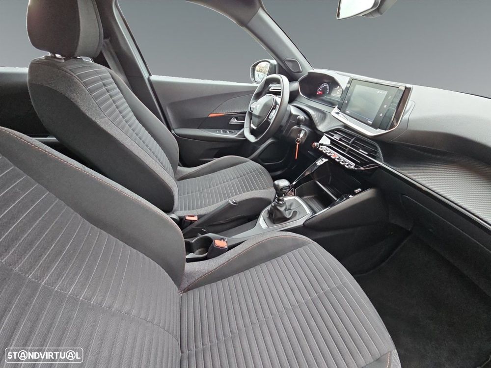 Peugeot 2008 1.2 PureTech Active Pack - 17