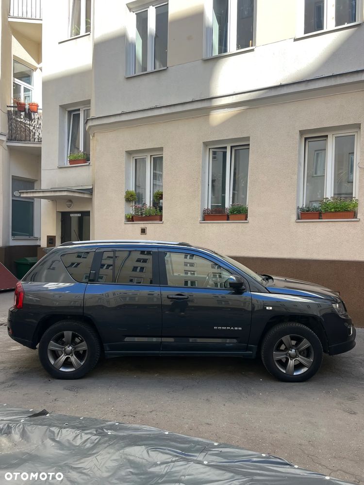 Jeep Compass 2.0 4x2 North - 11