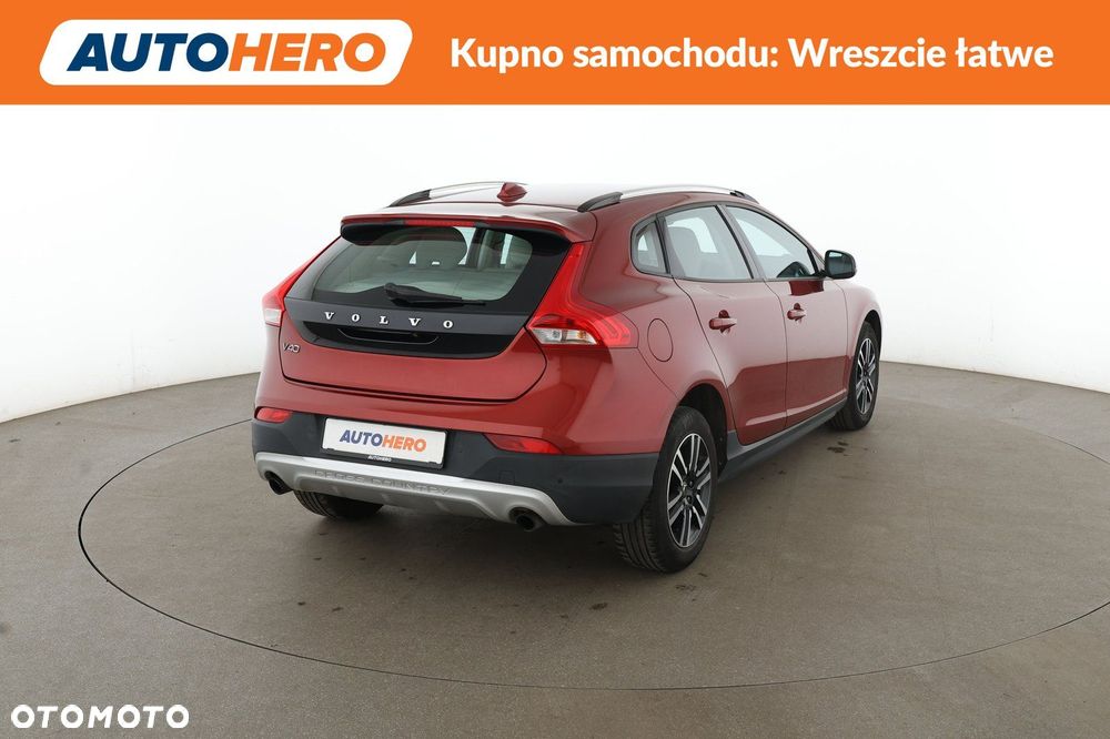 Volvo V40 Cross Country 2017 photo 5