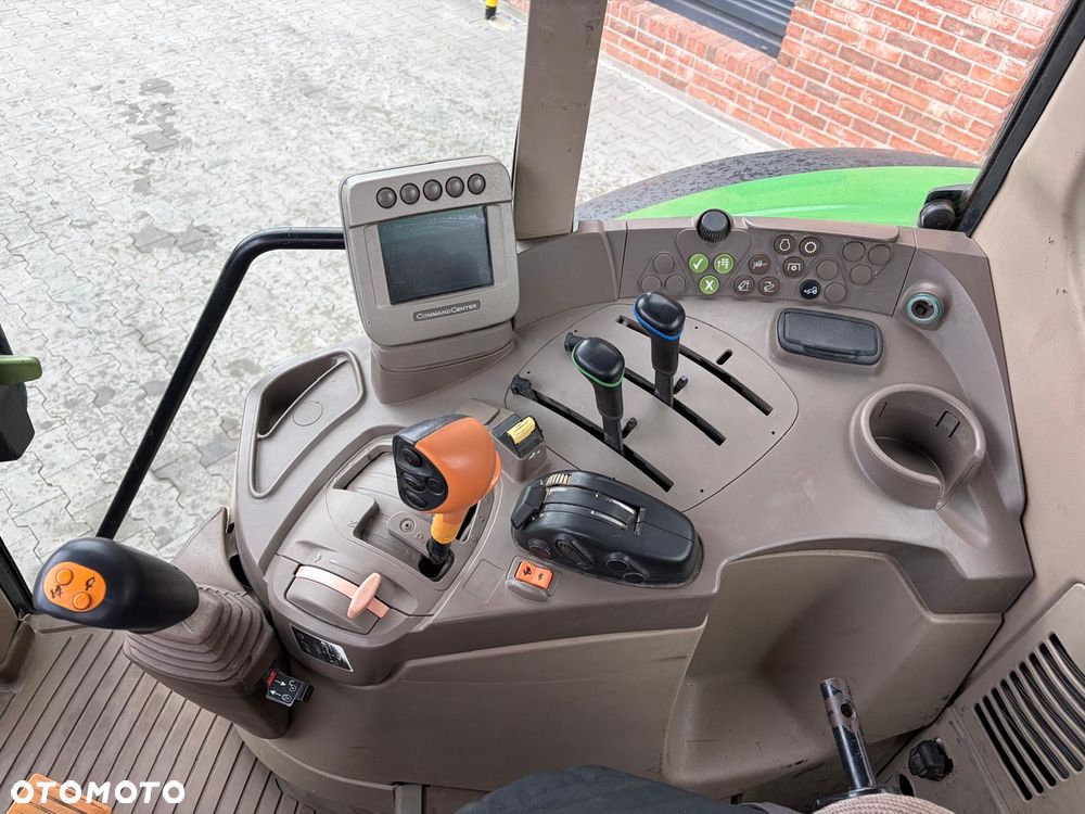 John Deere John Deere - 15